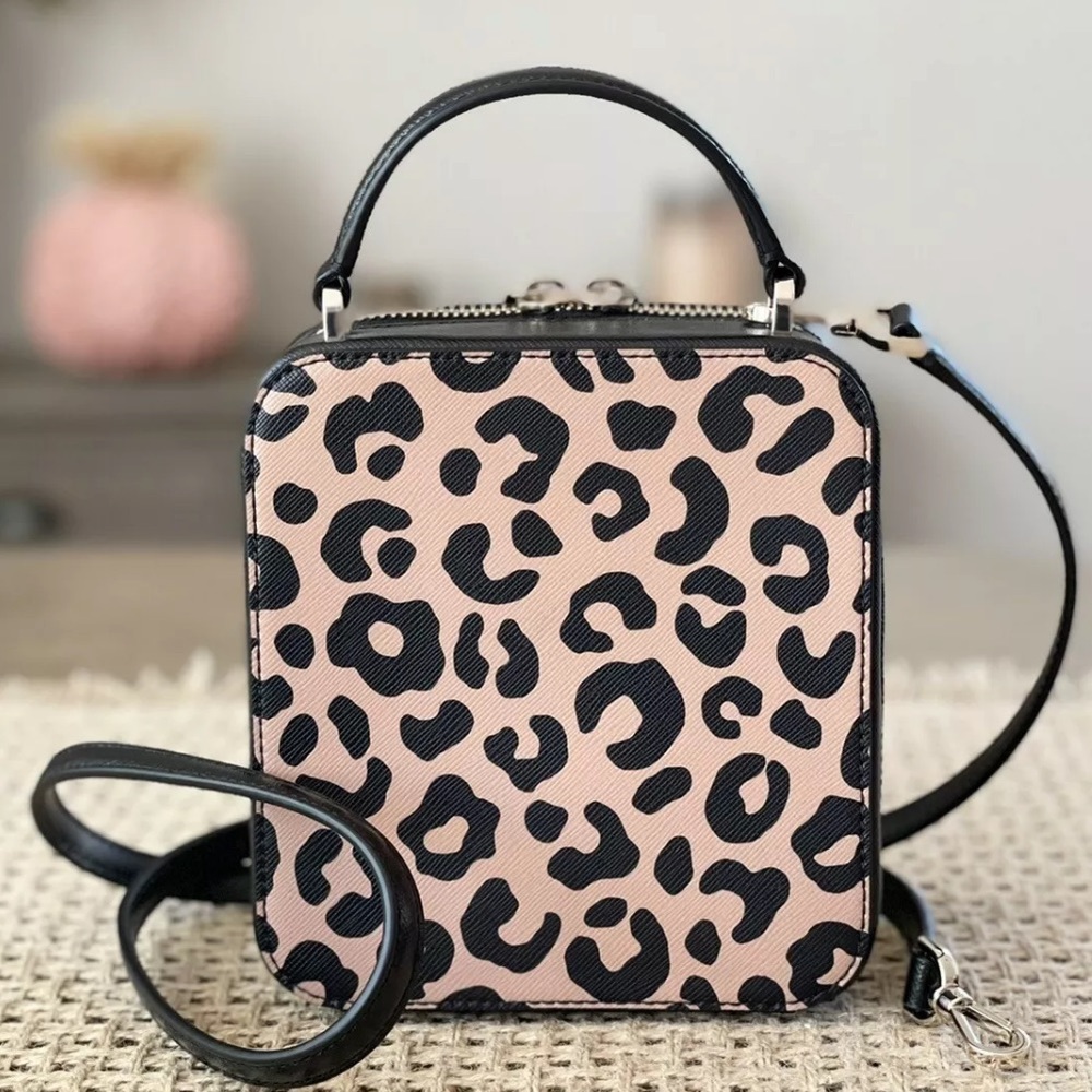 Kate Spade Daisy Vanity Crossbody Graphic Leopard Leather Top Handle Case Black - Picture 4 of 6